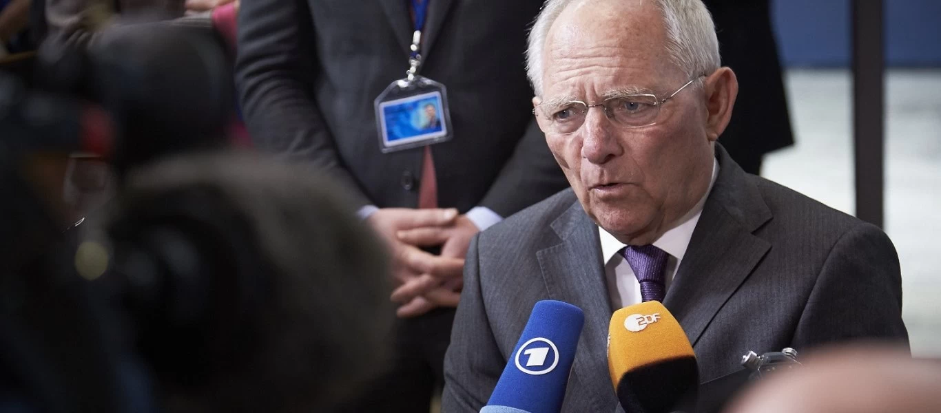 Η επιστροφή του Β.Σόιμπλε: Απαίτησε σκληρά μνημόνια σε Ελλάδα και Ιταλία